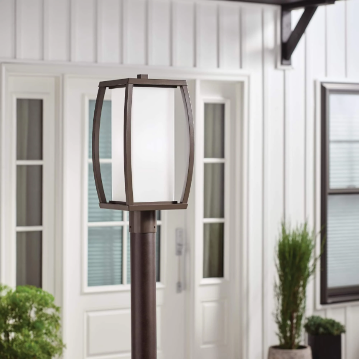simple-modern post light